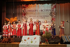 Открытый фестиваль русской песни «Осенний карагод» пройдет в поселке Курилово